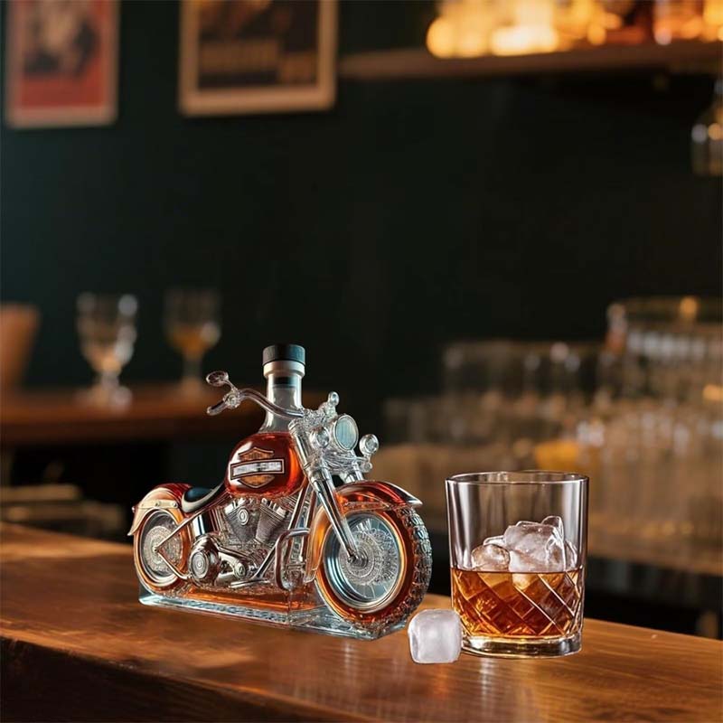 Limitowana Edycja Butelka Whisky W Kszta cie Motocykla Warsu limitowana-edycja-butelka-whisky-w-kszta-cie-motocykla-warsu